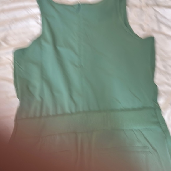 NWOT: Athleta Brooklyn Casual Green Sleeveless Jumpsuit with Relaxed Fit - Picture 5 of 5
